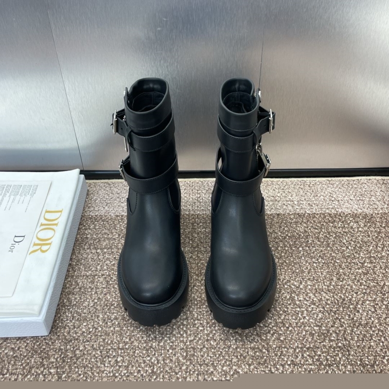 ch**an D*or boots